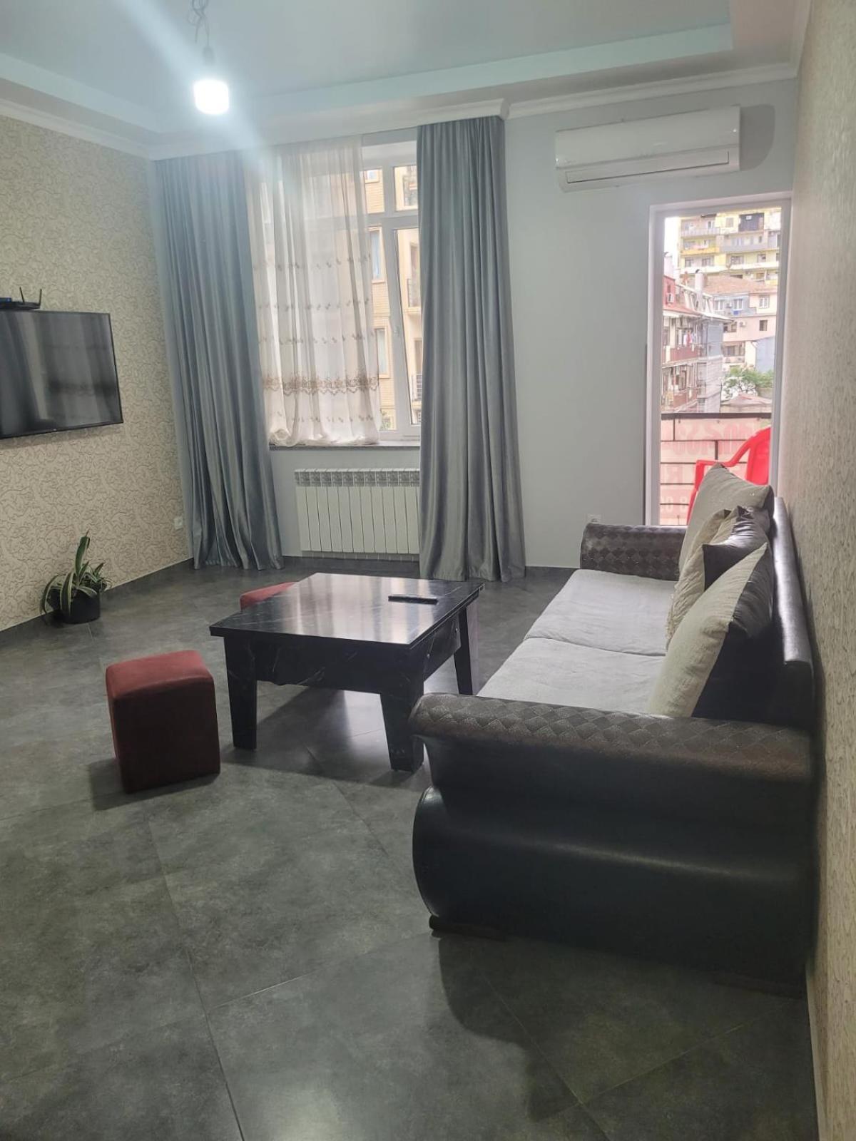 Квартира В Батуми / Apartments In Batumi Kültér fotó